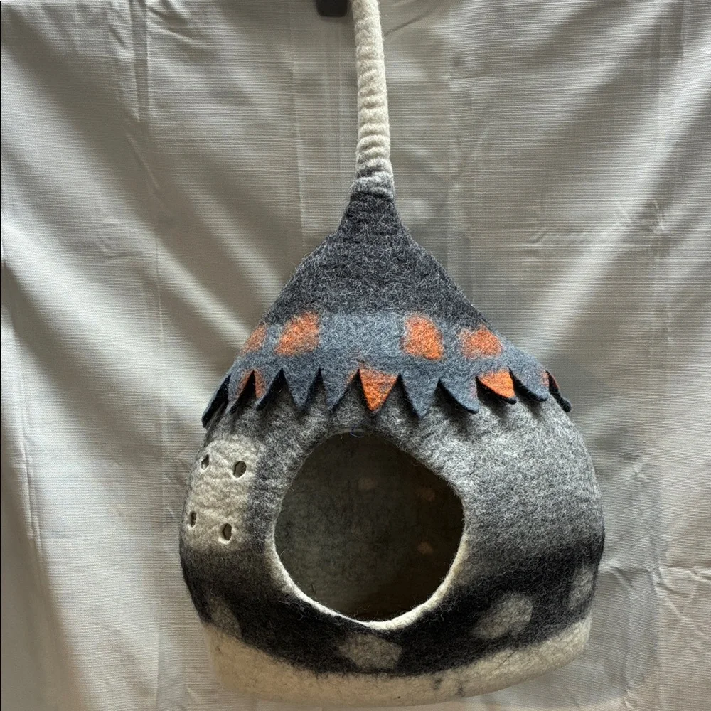 Gray and Orange Felted Cat Cave approximately 28 inches across made in Nepal